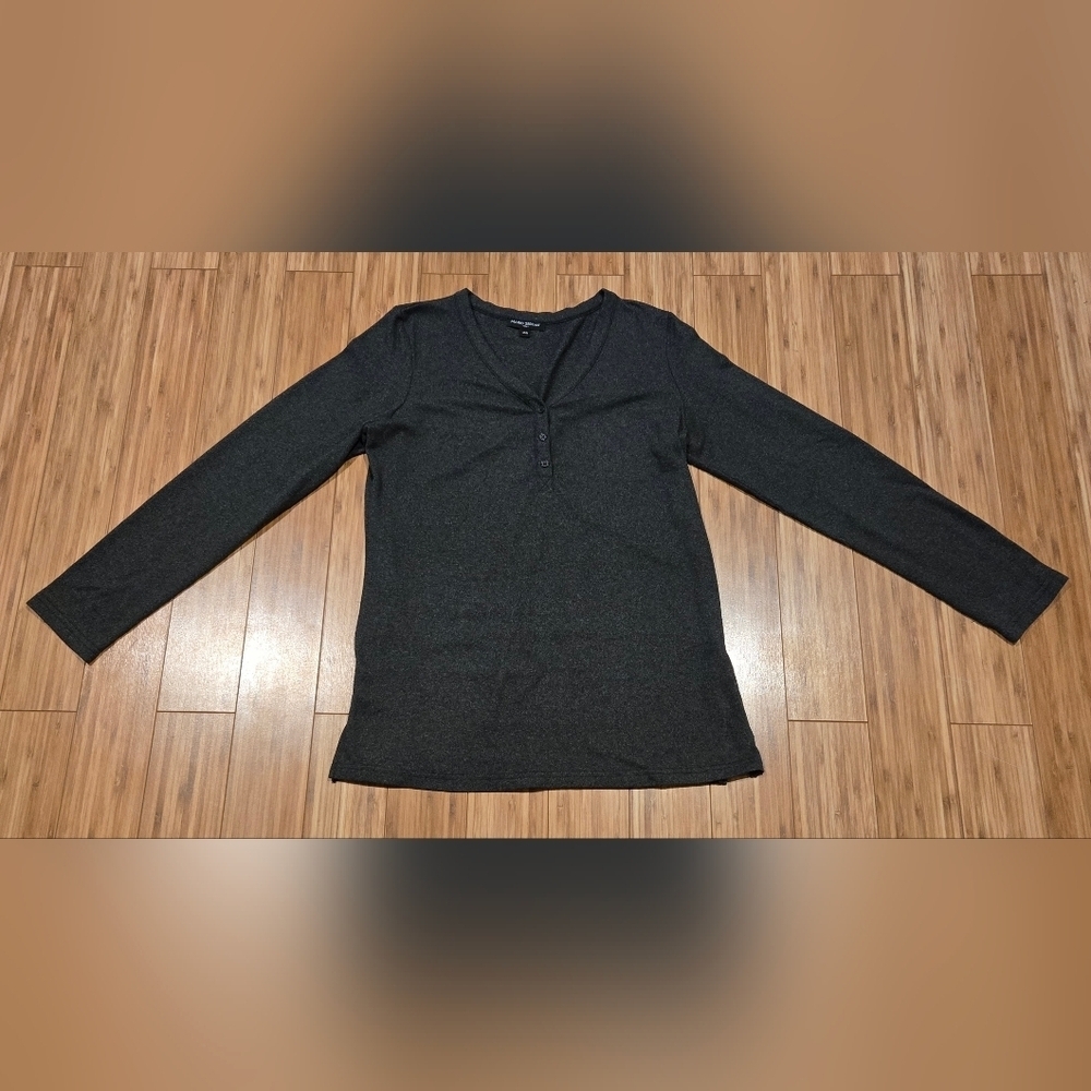 NWOT Mario Serrani Long Sleeve Top